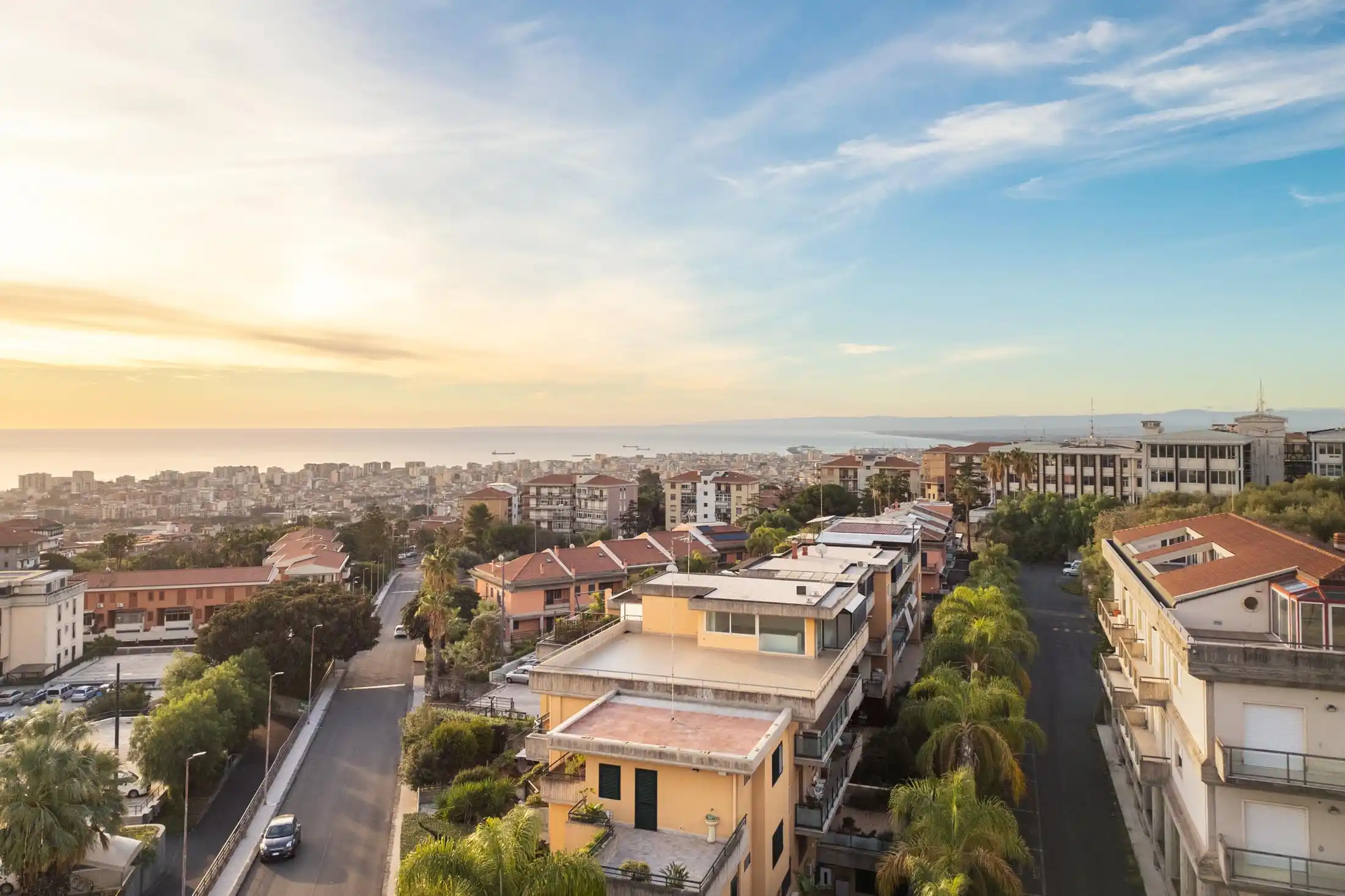 Tramonto su Catania - contatta lo Studio Barbagallo per una consulenza fiscale